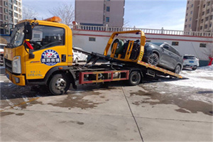 襄阳救援拖车费用怎么算